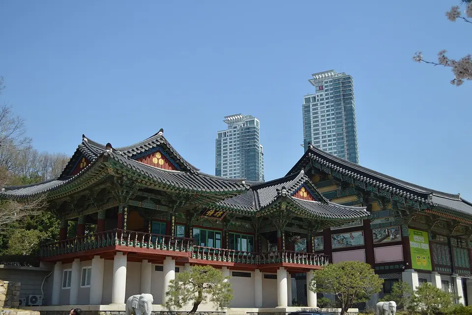 江南区 (ソウル特別市)で見るBongeun Temple, Seoul.2の実写