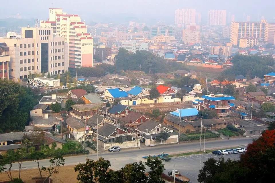 金堤市で見るKorea-Gimje-Cityscape-01の実写