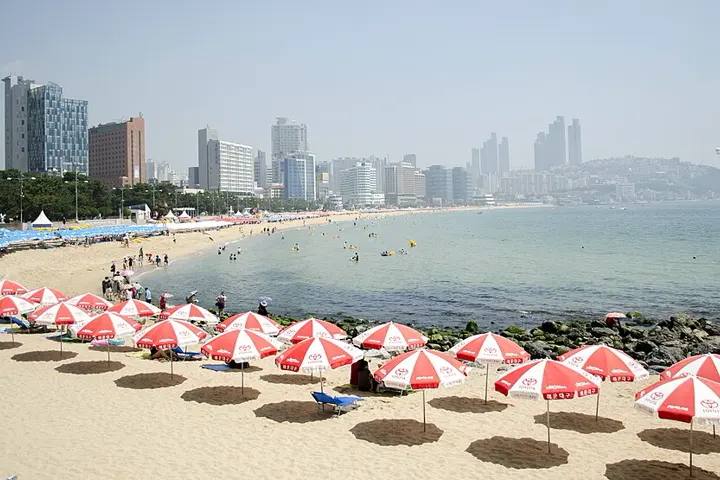 海雲台海水浴場（해운대 해수욕장）を写した実写真